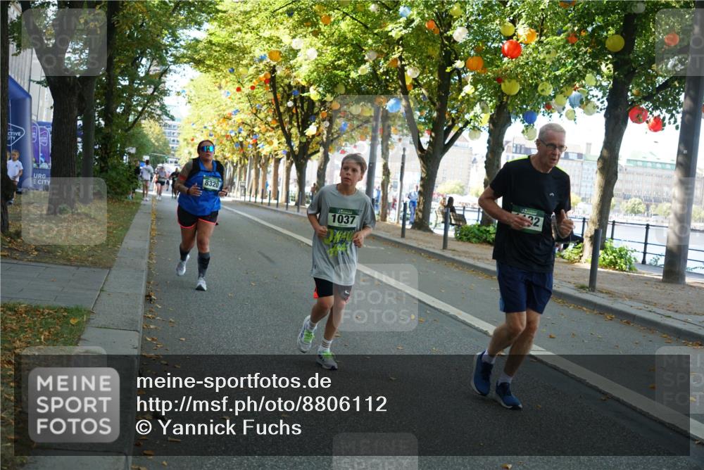 07.09.2025 - BARMER Alsterlauf Yannick Fuchs http://msf.ph/oto/8806112 07.09.2025 11:54:43 Laufen 8320, 1037, 32 meine-sportfotos.de
