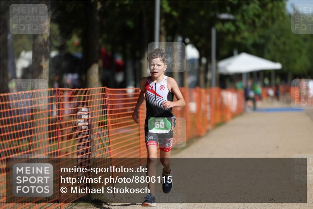 07.09.2025 - 19. Norderstedt Triathlon Michael Strokosch http://msf.ph/oto/8806115 07.09.2025 11:14:09 Laufen 69 meine-sportfotos.de
