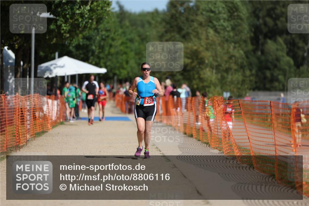 07.09.2025 - 19. Norderstedt Triathlon Michael Strokosch http://msf.ph/oto/8806116 07.09.2025 12:08:59 Laufen 793, 1244 meine-sportfotos.de