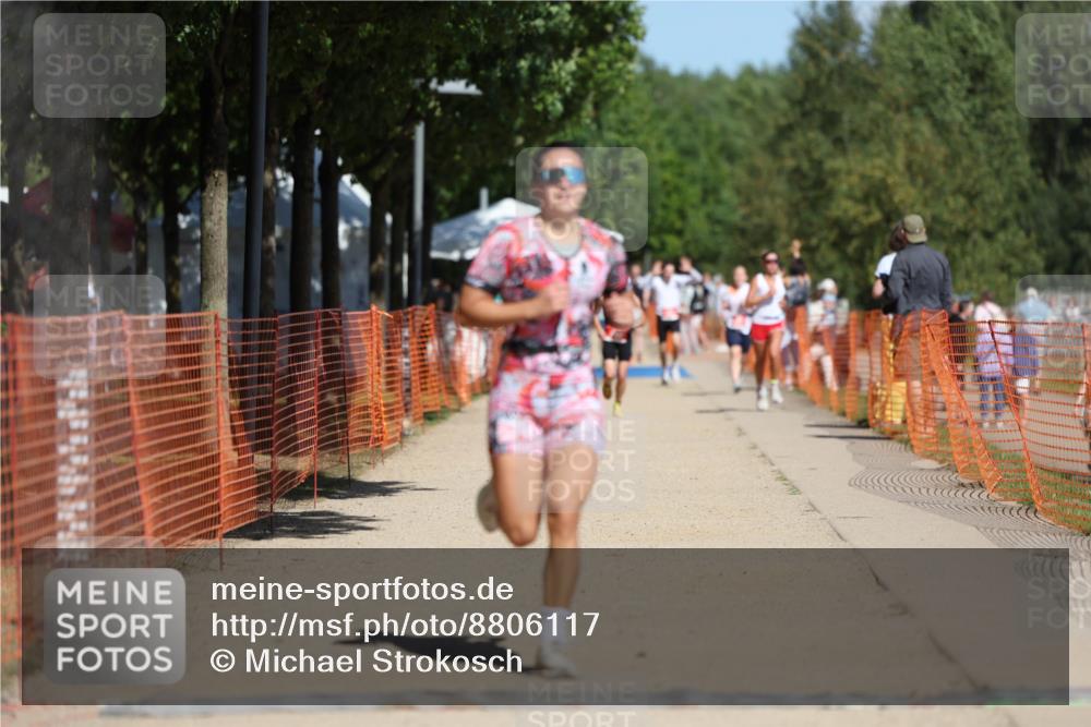 07.09.2025 - 19. Norderstedt Triathlon Michael Strokosch http://msf.ph/oto/8806117 07.09.2025 12:38:51 Laufen 195 meine-sportfotos.de