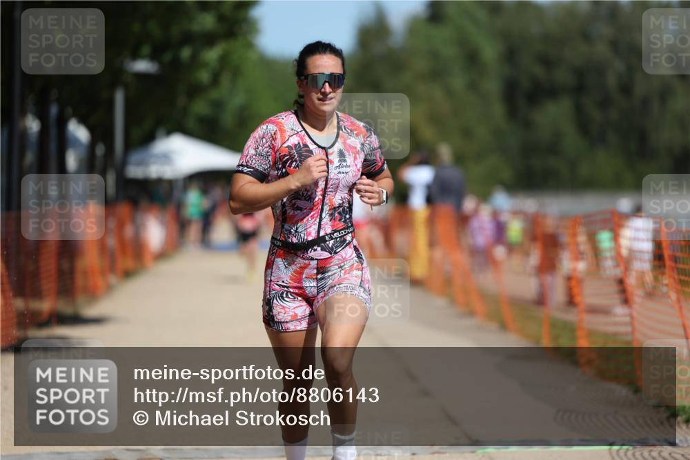 07.09.2025 - 19. Norderstedt Triathlon Michael Strokosch http://msf.ph/oto/8806143 07.09.2025 12:38:52 Laufen 195 meine-sportfotos.de