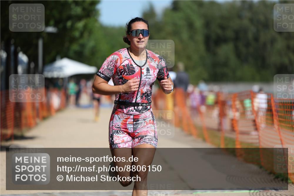 07.09.2025 - 19. Norderstedt Triathlon Michael Strokosch http://msf.ph/oto/8806150 07.09.2025 12:38:53 Laufen 195 meine-sportfotos.de