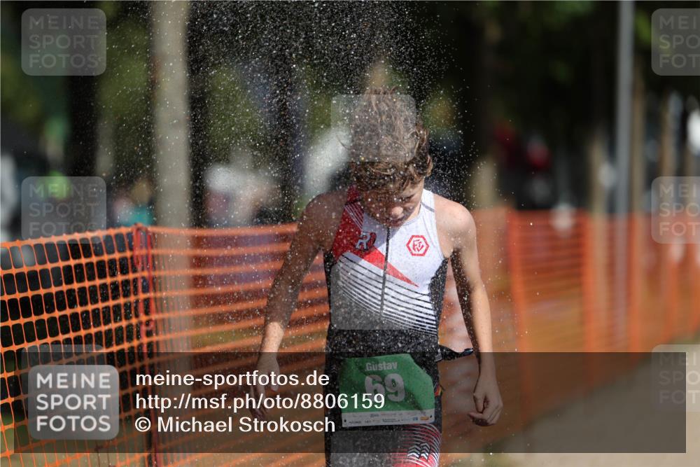 07.09.2025 - 19. Norderstedt Triathlon Michael Strokosch http://msf.ph/oto/8806159 07.09.2025 11:14:11 Laufen 69 meine-sportfotos.de