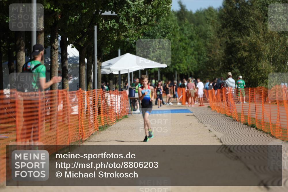 07.09.2025 - 19. Norderstedt Triathlon Michael Strokosch http://msf.ph/oto/8806203 07.09.2025 11:14:59 Laufen  meine-sportfotos.de