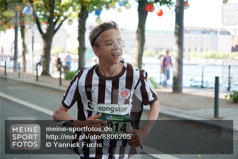 07.09.2025 - BARMER Alsterlauf Yannick Fuchs http://msf.ph/oto/8806205 07.09.2025 11:54:50 Laufen 1910, 36, 014 meine-sportfotos.de