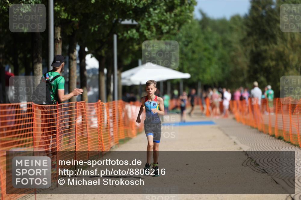 07.09.2025 - 19. Norderstedt Triathlon Michael Strokosch http://msf.ph/oto/8806216 07.09.2025 11:15:03 Laufen 98 meine-sportfotos.de