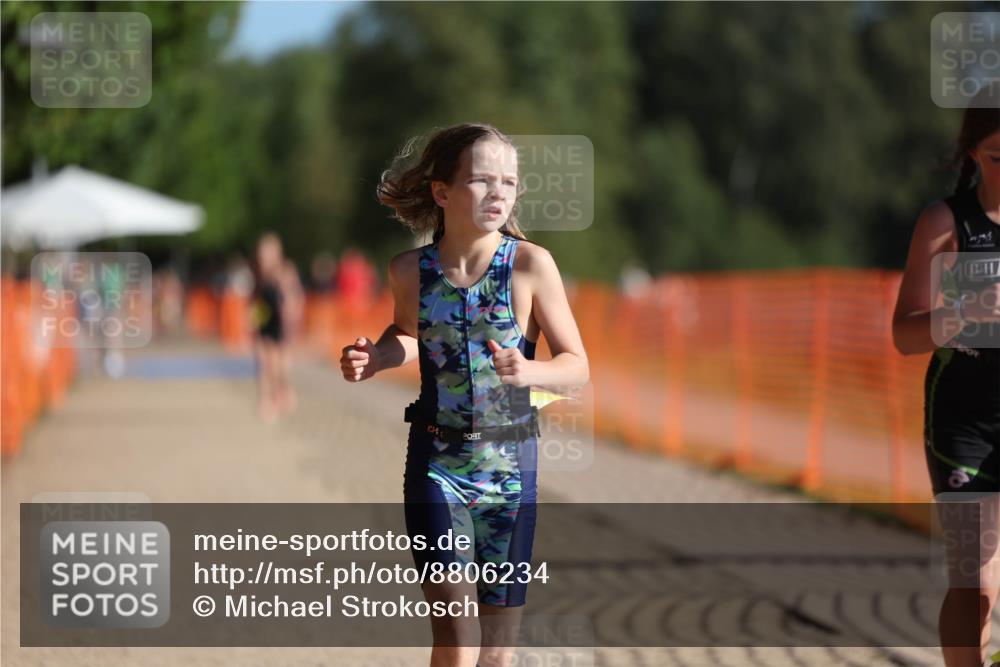 07.09.2025 - 19. Norderstedt Triathlon Michael Strokosch http://msf.ph/oto/8806234 07.09.2025 09:46:26 Laufen 565, 584, 599 meine-sportfotos.de