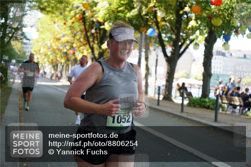 07.09.2025 - BARMER Alsterlauf Yannick Fuchs http://msf.ph/oto/8806254 07.09.2025 11:54:58 Laufen 36, 1052 meine-sportfotos.de
