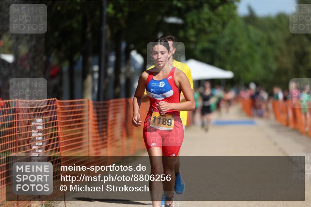 07.09.2025 - 19. Norderstedt Triathlon Michael Strokosch http://msf.ph/oto/8806256 07.09.2025 12:09:18 Laufen 228, 849, 1189 meine-sportfotos.de