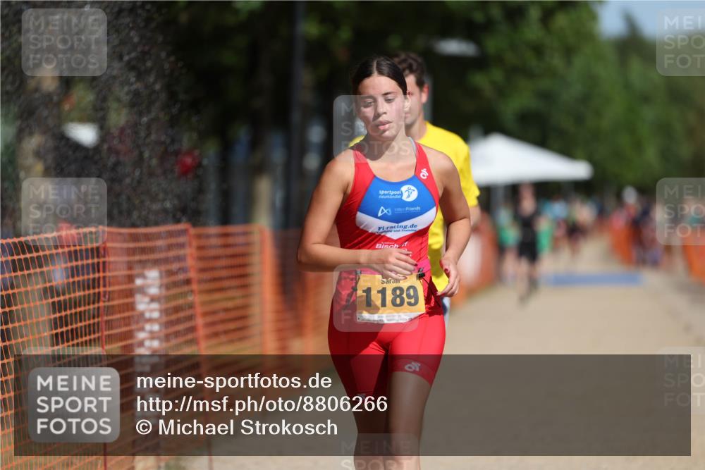 07.09.2025 - 19. Norderstedt Triathlon Michael Strokosch http://msf.ph/oto/8806266 07.09.2025 12:09:19 Laufen 228, 849, 1189 meine-sportfotos.de