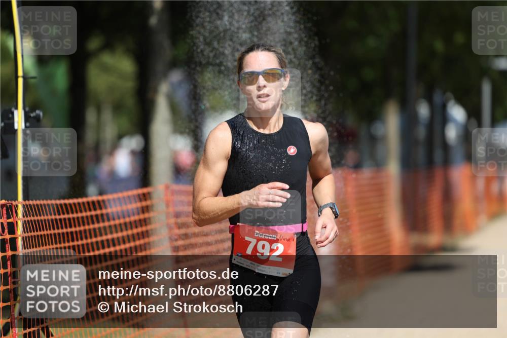 07.09.2025 - 19. Norderstedt Triathlon Michael Strokosch http://msf.ph/oto/8806287 07.09.2025 12:39:03 Laufen 165, 273, 724, 792 meine-sportfotos.de