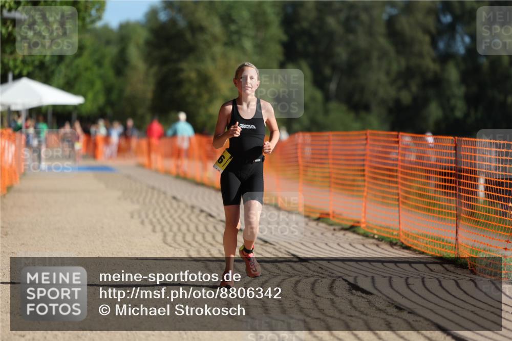 07.09.2025 - 19. Norderstedt Triathlon Michael Strokosch http://msf.ph/oto/8806342 07.09.2025 09:46:36 Laufen 616 meine-sportfotos.de