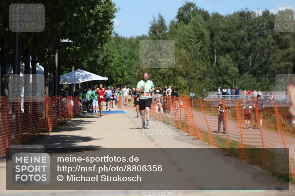 07.09.2025 - 19. Norderstedt Triathlon Michael Strokosch http://msf.ph/oto/8806356 07.09.2025 13:17:44 Laufen 777 meine-sportfotos.de