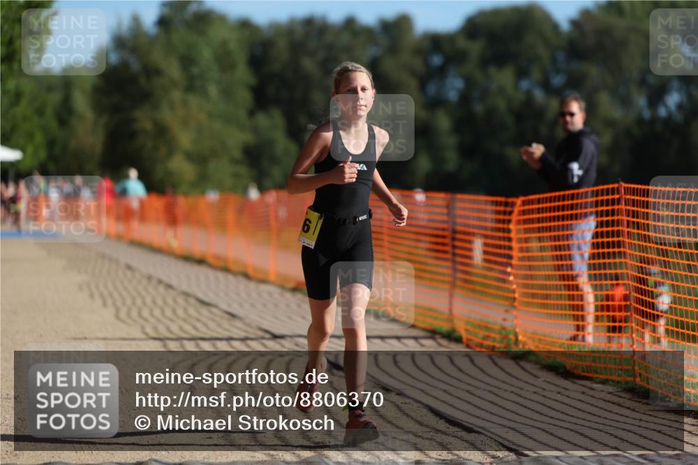 07.09.2025 - 19. Norderstedt Triathlon Michael Strokosch http://msf.ph/oto/8806370 07.09.2025 09:46:37 Laufen 616 meine-sportfotos.de
