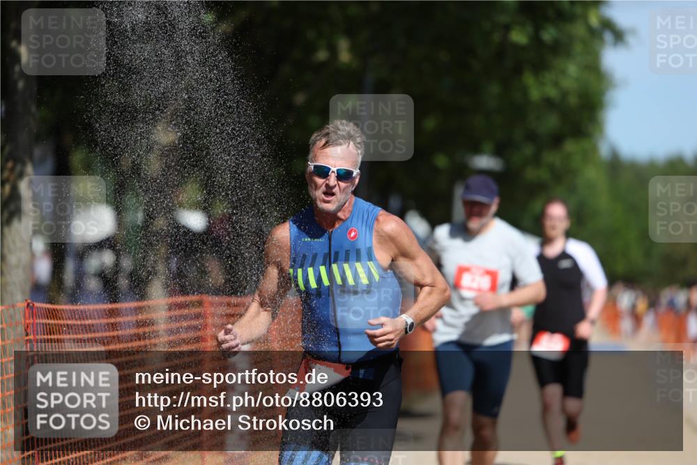07.09.2025 - 19. Norderstedt Triathlon Michael Strokosch http://msf.ph/oto/8806393 07.09.2025 12:39:13 Laufen 791, 826, 849 meine-sportfotos.de