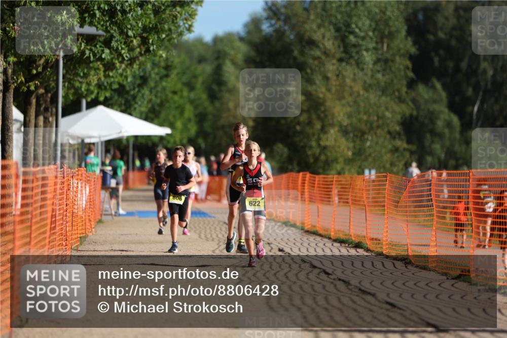07.09.2025 - 19. Norderstedt Triathlon Michael Strokosch http://msf.ph/oto/8806428 07.09.2025 09:46:53 Laufen 615, 622 meine-sportfotos.de