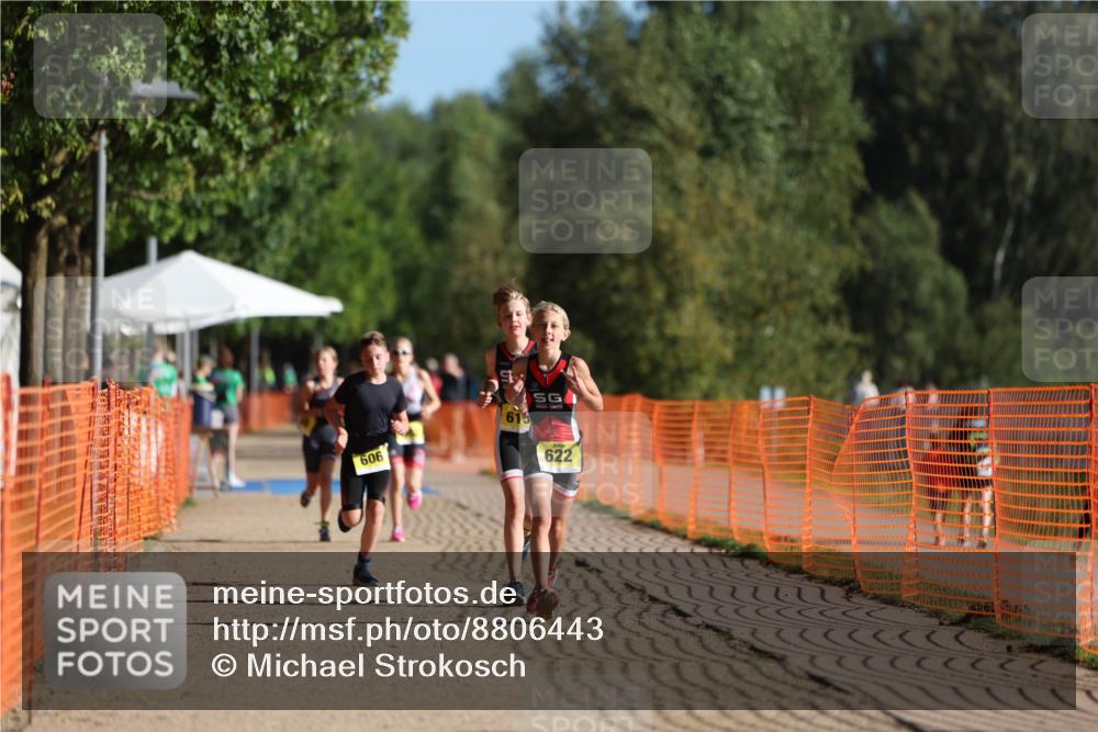 07.09.2025 - 19. Norderstedt Triathlon Michael Strokosch http://msf.ph/oto/8806443 07.09.2025 09:46:54 Laufen 615, 622 meine-sportfotos.de