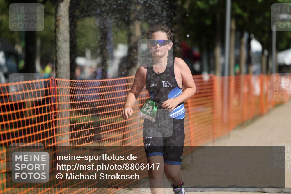 07.09.2025 - 19. Norderstedt Triathlon Michael Strokosch http://msf.ph/oto/8806447 07.09.2025 11:15:34 Laufen 122 meine-sportfotos.de