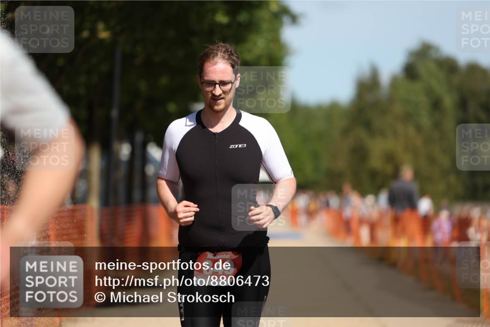 07.09.2025 - 19. Norderstedt Triathlon Michael Strokosch http://msf.ph/oto/8806473 07.09.2025 12:39:17 Laufen 791, 826, 849 meine-sportfotos.de