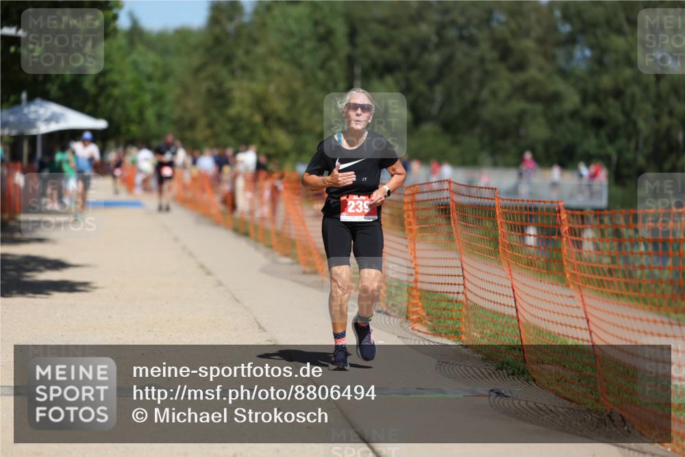 07.09.2025 - 19. Norderstedt Triathlon Michael Strokosch http://msf.ph/oto/8806494 07.09.2025 13:17:57 Laufen 157, 239, 1216 meine-sportfotos.de