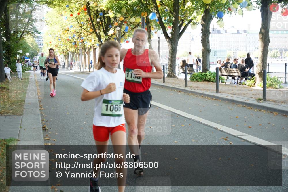 07.09.2025 - BARMER Alsterlauf Yannick Fuchs http://msf.ph/oto/8806500 07.09.2025 11:55:13 Laufen 1252, 1135, 1066 meine-sportfotos.de