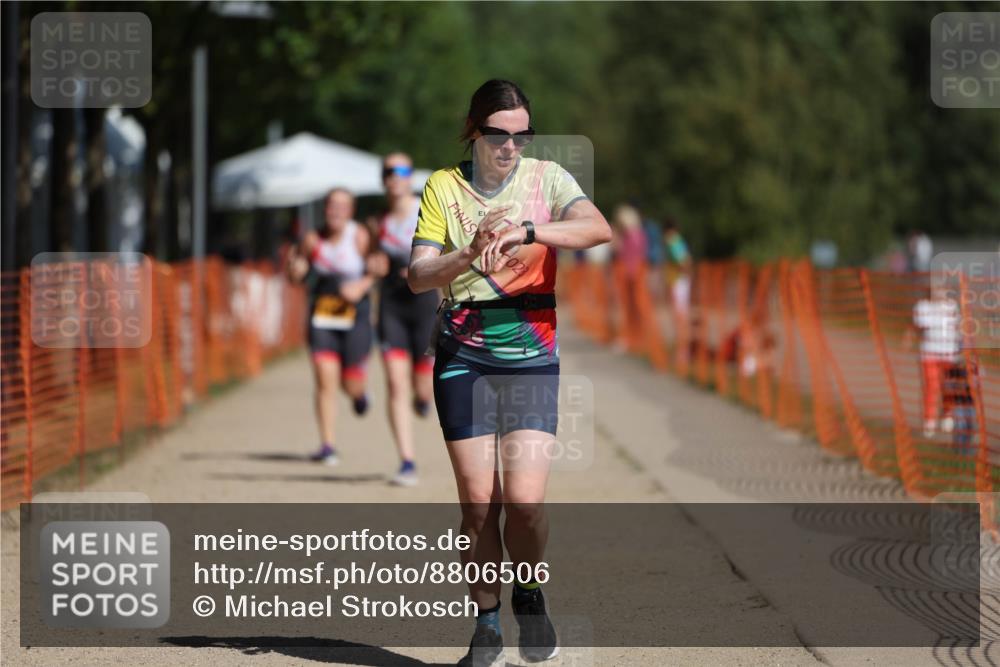 07.09.2025 - 19. Norderstedt Triathlon Michael Strokosch http://msf.ph/oto/8806506 07.09.2025 12:09:56 Laufen 860, 1153, 1197, 1319 meine-sportfotos.de