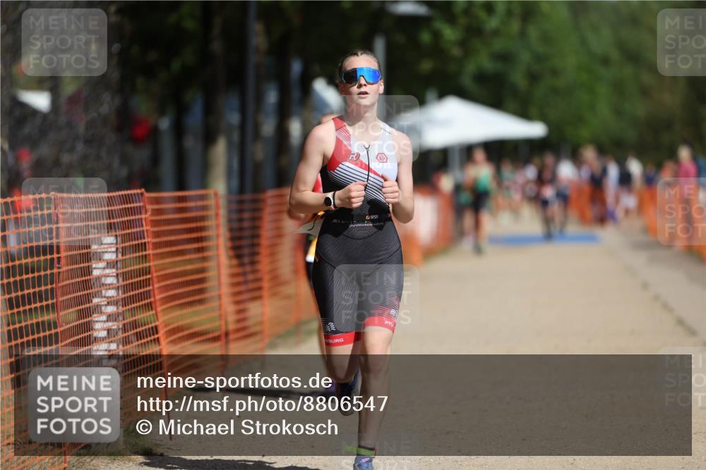 07.09.2025 - 19. Norderstedt Triathlon Michael Strokosch http://msf.ph/oto/8806547 07.09.2025 12:09:59 Laufen 860, 1153, 1197 meine-sportfotos.de