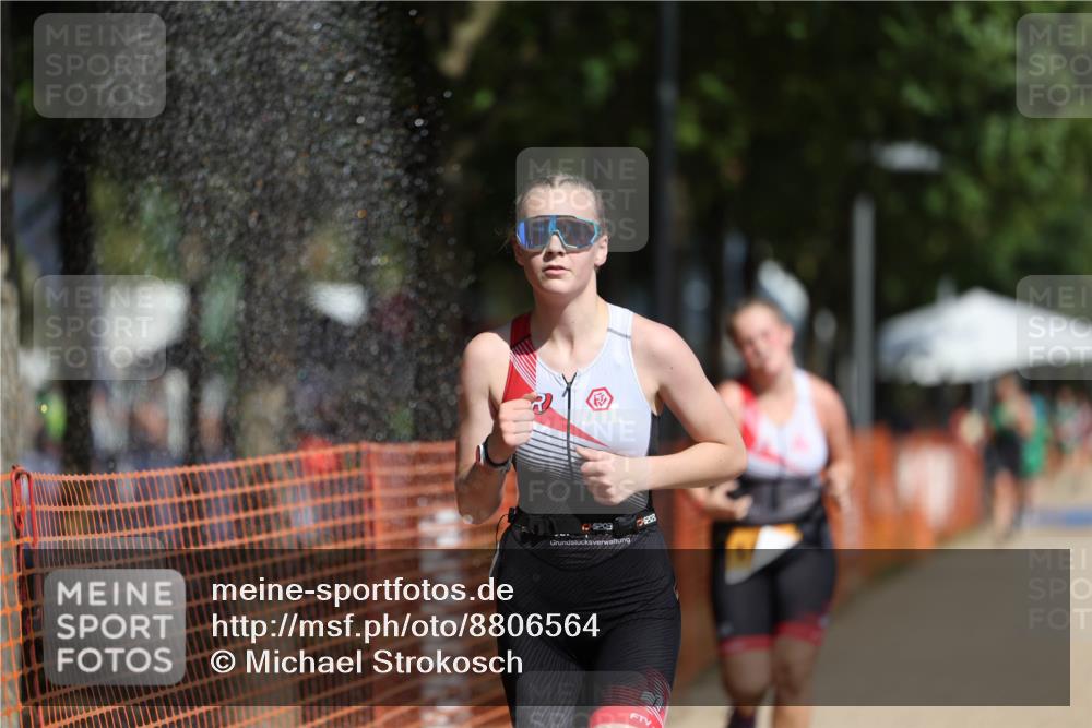 07.09.2025 - 19. Norderstedt Triathlon Michael Strokosch http://msf.ph/oto/8806564 07.09.2025 12:10:00 Laufen 860, 1153, 1197 meine-sportfotos.de