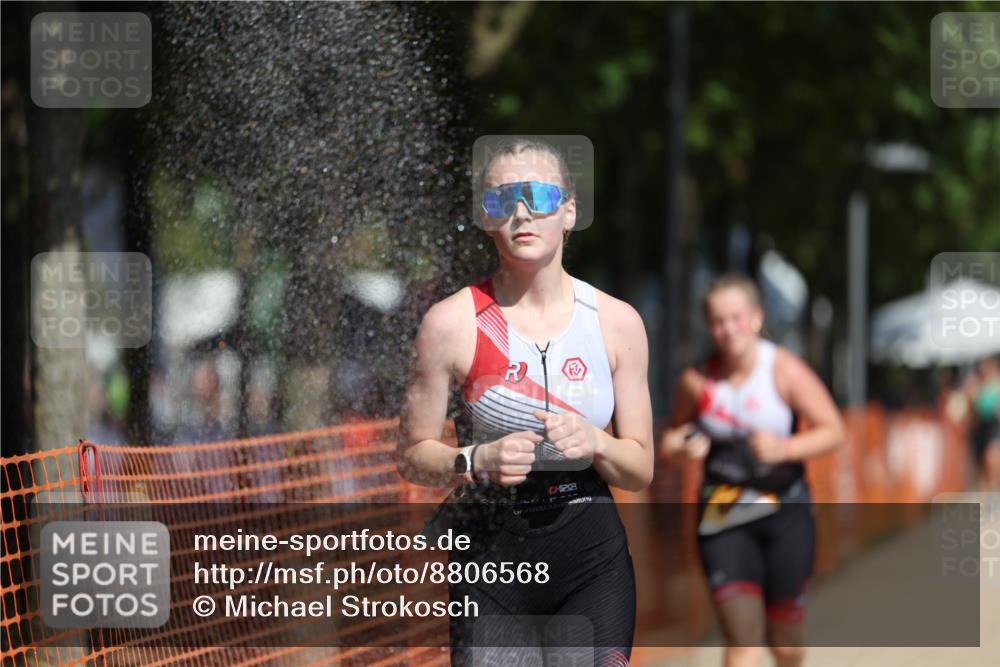 07.09.2025 - 19. Norderstedt Triathlon Michael Strokosch http://msf.ph/oto/8806568 07.09.2025 12:10:01 Laufen 860, 1153, 1197 meine-sportfotos.de