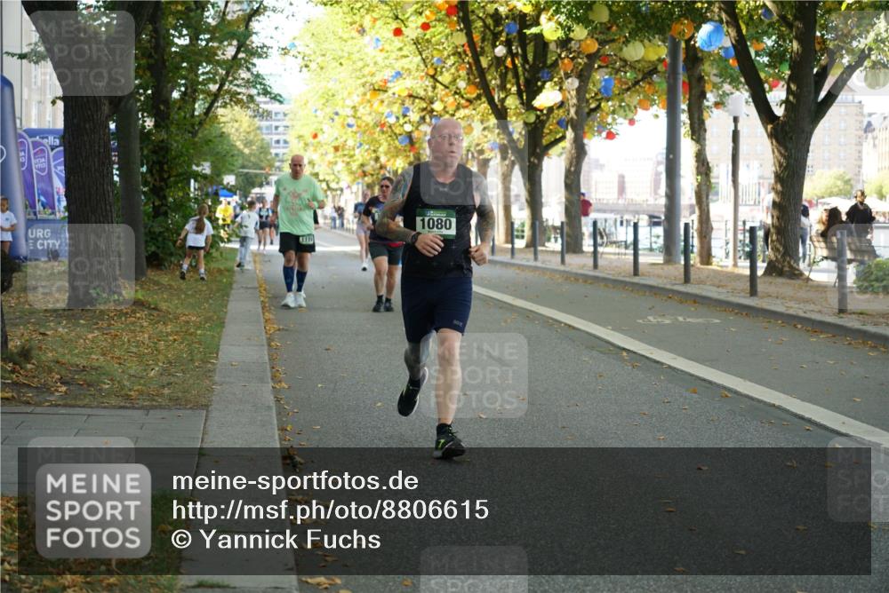 07.09.2025 - BARMER Alsterlauf Yannick Fuchs http://msf.ph/oto/8806615 07.09.2025 11:55:18 Laufen 1080 meine-sportfotos.de