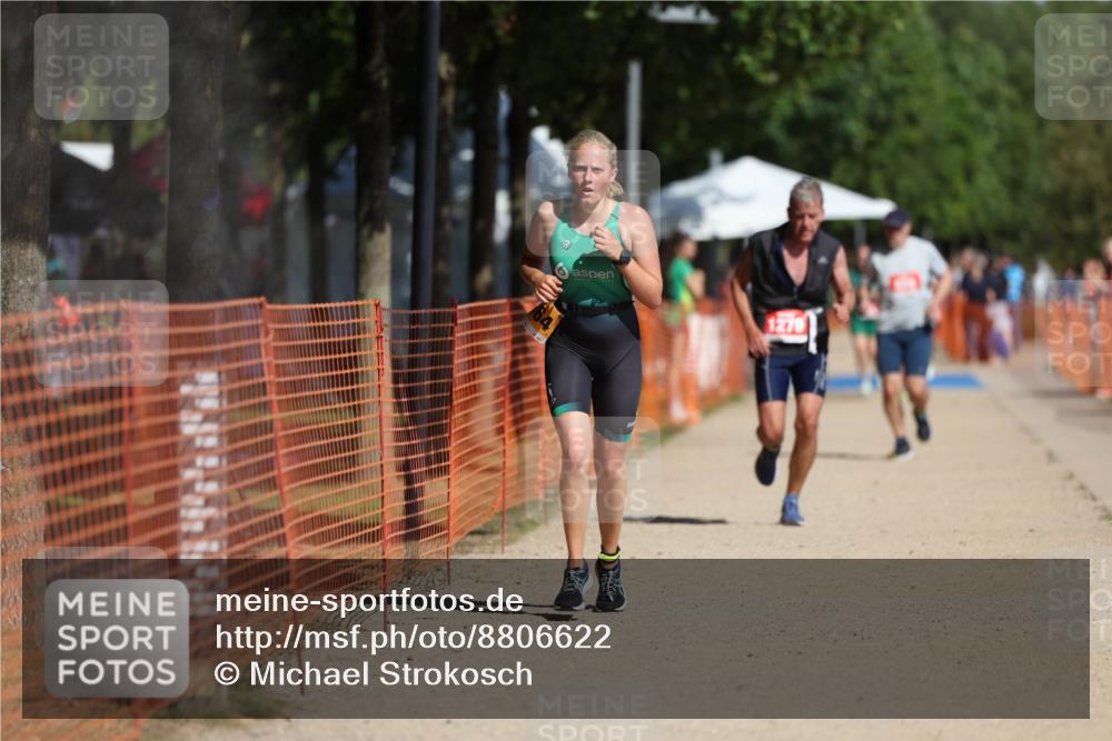 07.09.2025 - 19. Norderstedt Triathlon Michael Strokosch http://msf.ph/oto/8806622 07.09.2025 12:10:13 Laufen 1164, 1279 meine-sportfotos.de