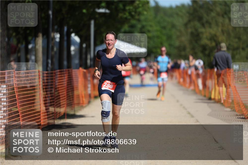 07.09.2025 - 19. Norderstedt Triathlon Michael Strokosch http://msf.ph/oto/8806639 07.09.2025 12:40:10 Laufen 286 meine-sportfotos.de