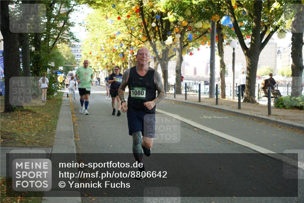 07.09.2025 - BARMER Alsterlauf Yannick Fuchs http://msf.ph/oto/8806642 07.09.2025 11:55:18 Laufen 1119, 118, 1080 meine-sportfotos.de
