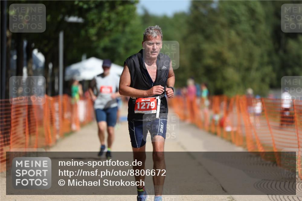 07.09.2025 - 19. Norderstedt Triathlon Michael Strokosch http://msf.ph/oto/8806672 07.09.2025 12:10:17 Laufen 826, 1164, 1279 meine-sportfotos.de