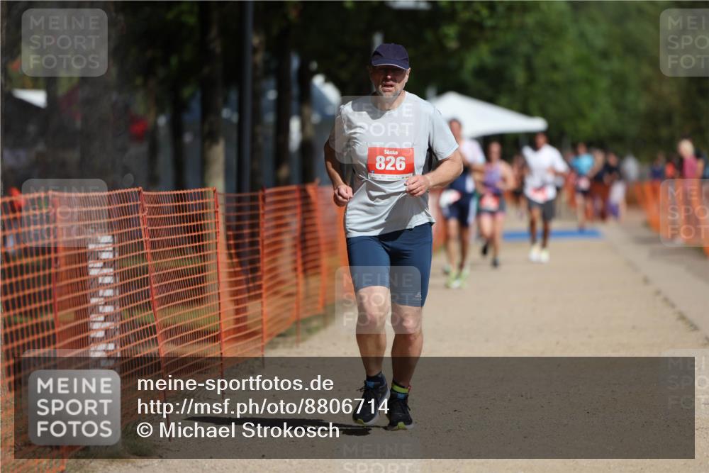 07.09.2025 - 19. Norderstedt Triathlon Michael Strokosch http://msf.ph/oto/8806714 07.09.2025 12:10:20 Laufen 826, 1164, 1279 meine-sportfotos.de