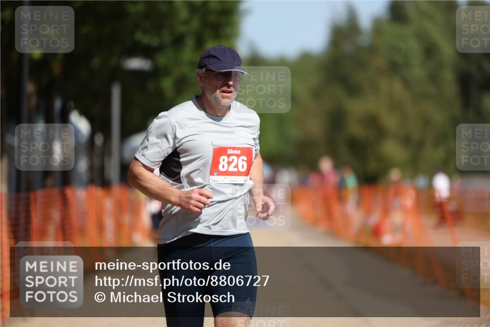 07.09.2025 - 19. Norderstedt Triathlon Michael Strokosch http://msf.ph/oto/8806727 07.09.2025 12:10:22 Laufen 826, 1279, 1363 meine-sportfotos.de