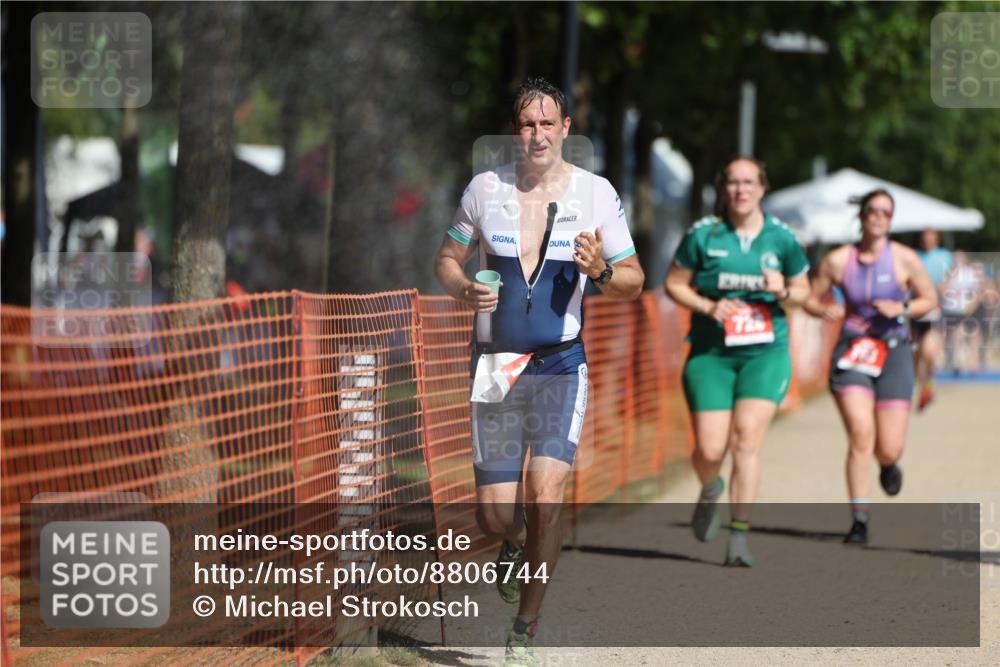 07.09.2025 - 19. Norderstedt Triathlon Michael Strokosch http://msf.ph/oto/8806744 07.09.2025 12:10:28 Laufen 720, 763, 782, 1363 meine-sportfotos.de