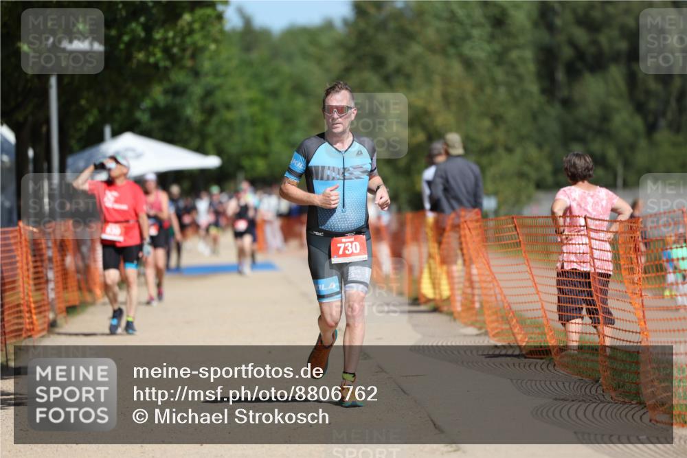 07.09.2025 - 19. Norderstedt Triathlon Michael Strokosch http://msf.ph/oto/8806762 07.09.2025 12:40:17 Laufen 730 meine-sportfotos.de
