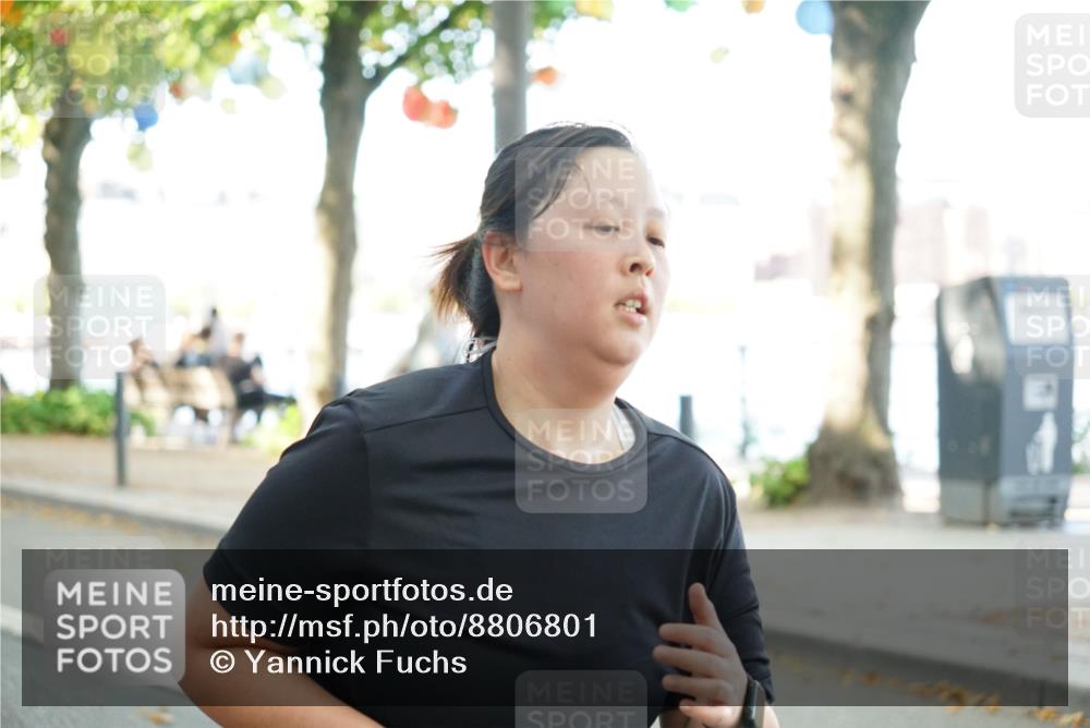 07.09.2025 - BARMER Alsterlauf Yannick Fuchs http://msf.ph/oto/8806801 07.09.2025 11:55:29 Laufen  meine-sportfotos.de