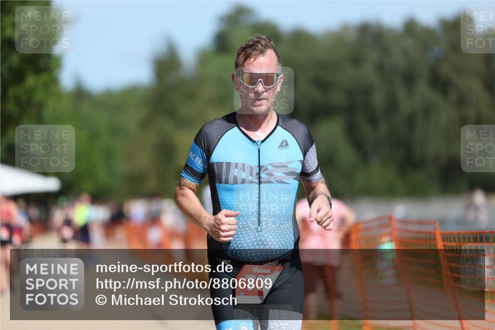 07.09.2025 - 19. Norderstedt Triathlon Michael Strokosch http://msf.ph/oto/8806809 07.09.2025 12:40:20 Laufen 730 meine-sportfotos.de