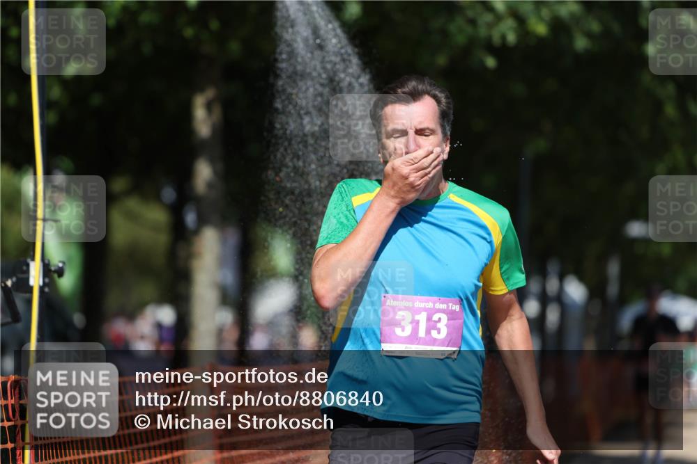 07.09.2025 - 19. Norderstedt Triathlon Michael Strokosch http://msf.ph/oto/8806840 07.09.2025 13:18:28 Laufen 313, 814, 1344, 1354 meine-sportfotos.de