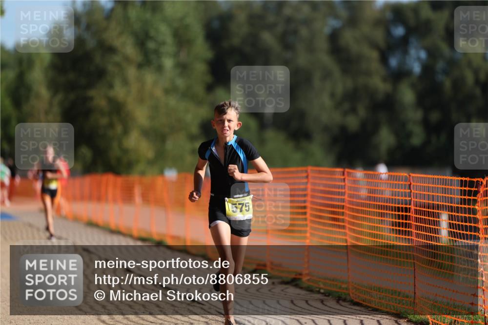 07.09.2025 - 19. Norderstedt Triathlon Michael Strokosch http://msf.ph/oto/8806855 07.09.2025 09:47:37 Laufen 575 meine-sportfotos.de