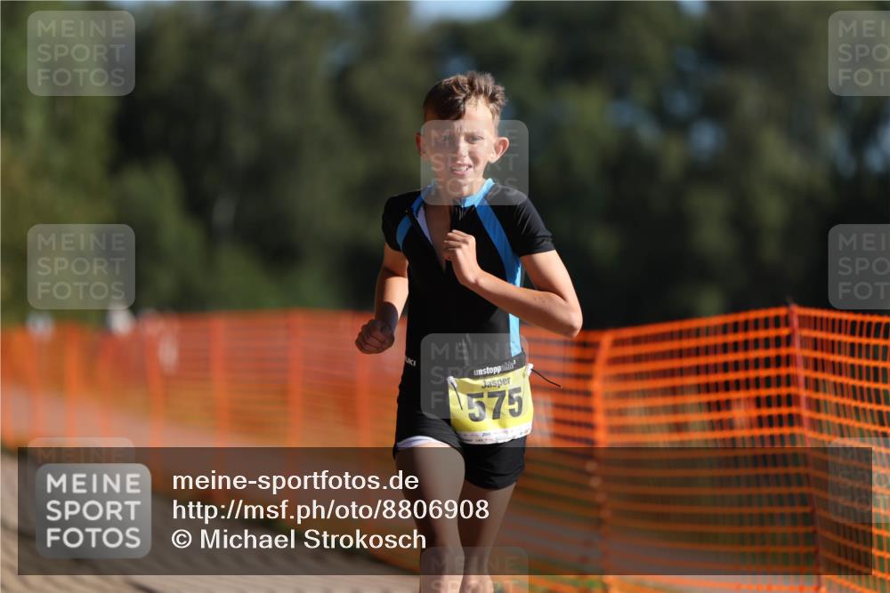 07.09.2025 - 19. Norderstedt Triathlon Michael Strokosch http://msf.ph/oto/8806908 07.09.2025 09:47:39 Laufen 575 meine-sportfotos.de