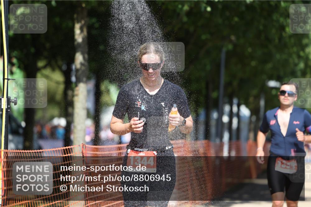 07.09.2025 - 19. Norderstedt Triathlon Michael Strokosch http://msf.ph/oto/8806945 07.09.2025 13:18:35 Laufen 712, 814, 1344, 1354 meine-sportfotos.de