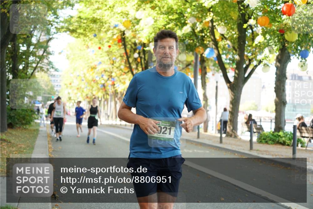 07.09.2025 - BARMER Alsterlauf Yannick Fuchs http://msf.ph/oto/8806951 07.09.2025 11:55:44 Laufen 36, 021 meine-sportfotos.de