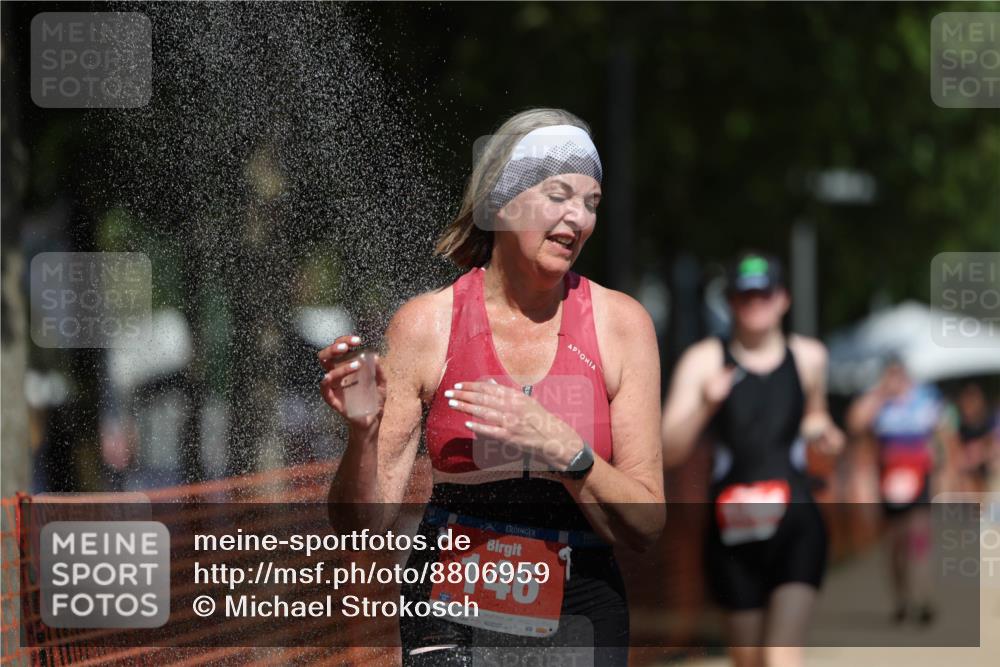 07.09.2025 - 19. Norderstedt Triathlon Michael Strokosch http://msf.ph/oto/8806959 07.09.2025 12:40:38 Laufen 146, 170, 709, 1288, 1392 meine-sportfotos.de