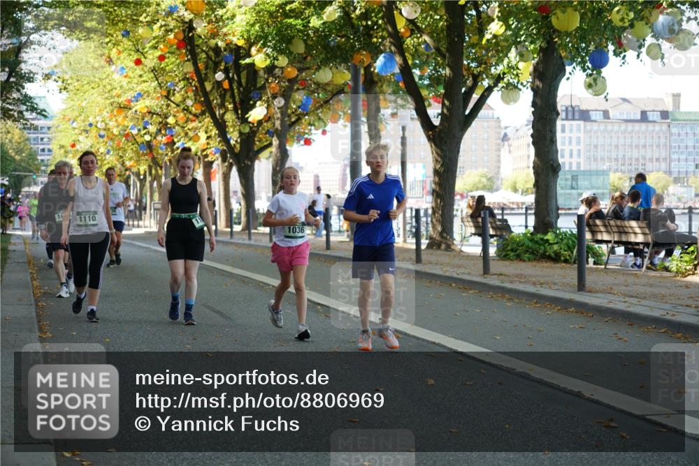 07.09.2025 - BARMER Alsterlauf Yannick Fuchs http://msf.ph/oto/8806969 07.09.2025 11:55:50 Laufen 1110, 1036 meine-sportfotos.de