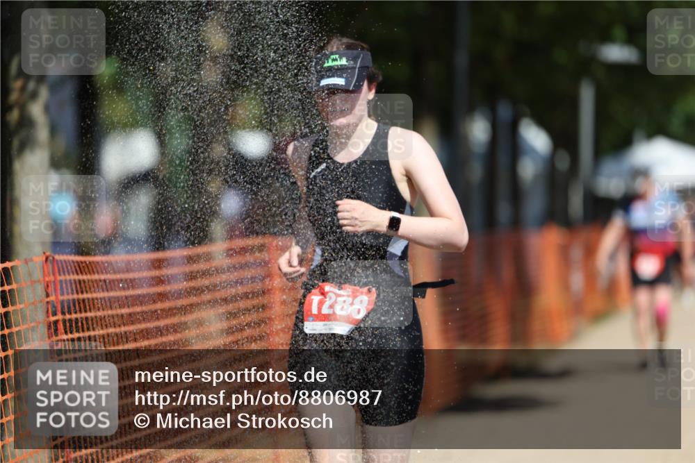 07.09.2025 - 19. Norderstedt Triathlon Michael Strokosch http://msf.ph/oto/8806987 07.09.2025 12:40:39 Laufen 146, 170, 709, 1288, 1392 meine-sportfotos.de