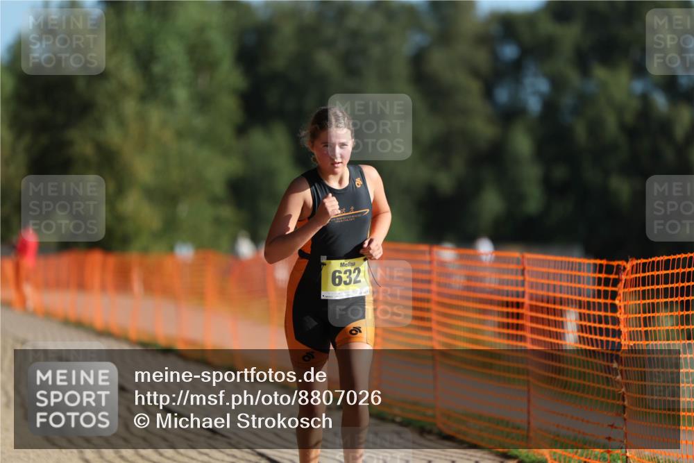 07.09.2025 - 19. Norderstedt Triathlon Michael Strokosch http://msf.ph/oto/8807026 07.09.2025 09:47:47 Laufen 632 meine-sportfotos.de