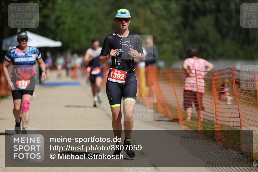 07.09.2025 - 19. Norderstedt Triathlon Michael Strokosch http://msf.ph/oto/8807059 07.09.2025 12:40:44 Laufen 218, 233, 709, 1392 meine-sportfotos.de